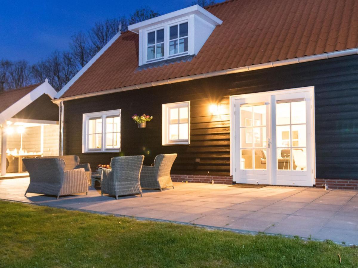 Rustic Holiday Home In Wissenkerke With Garden Zewnętrze zdjęcie